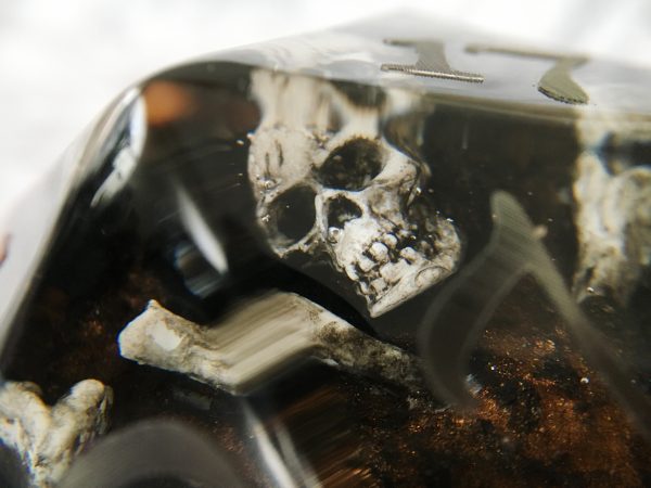 Tea of the Dead Inkless Titan D20 Handmade Resin Die - Image 16