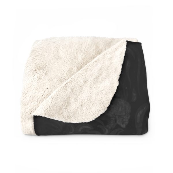 Nameless Bones Sherpa Fleece Throw Blanket - Image 4