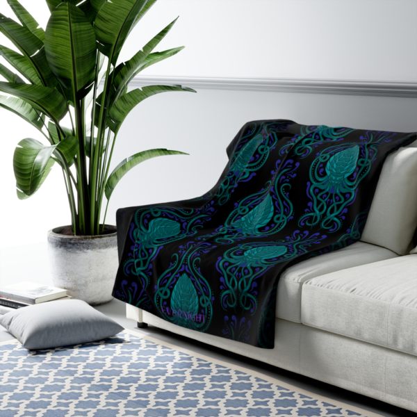 The Beast Below Sherpa Fleece Throw Blanket - Image 2