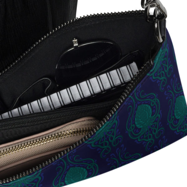 The Beast Below Crossbody bag - Image 6